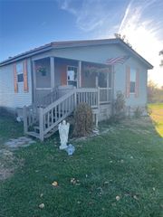 301 S Walnut Avenue, Garrison, IA 52229