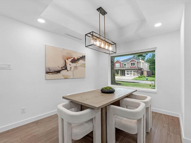 1826 Woodcrest Drive, Houston, TX 77018