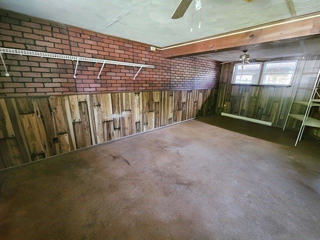 30 Circuit Ave, Ludlow, MA 01056
