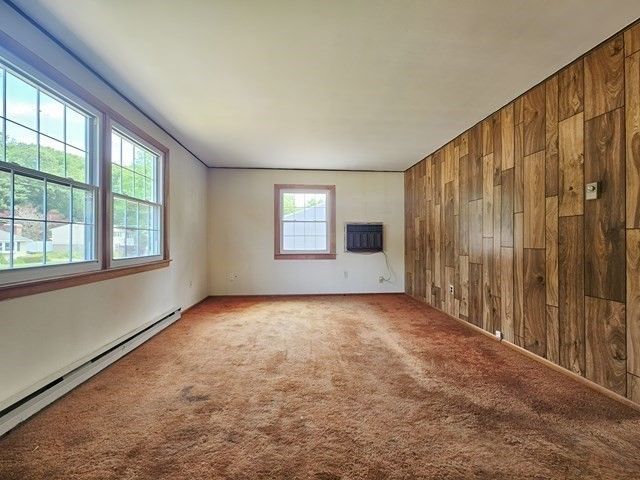 30 Circuit Ave, Ludlow, MA 01056