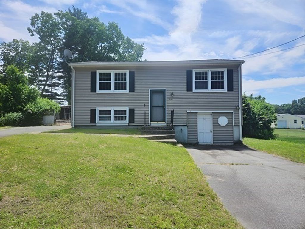 30 Circuit Ave, Ludlow, MA 01056