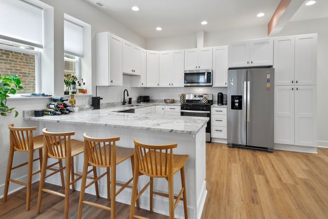 824 N Maplewood Avenue 2, Chicago, IL 60622