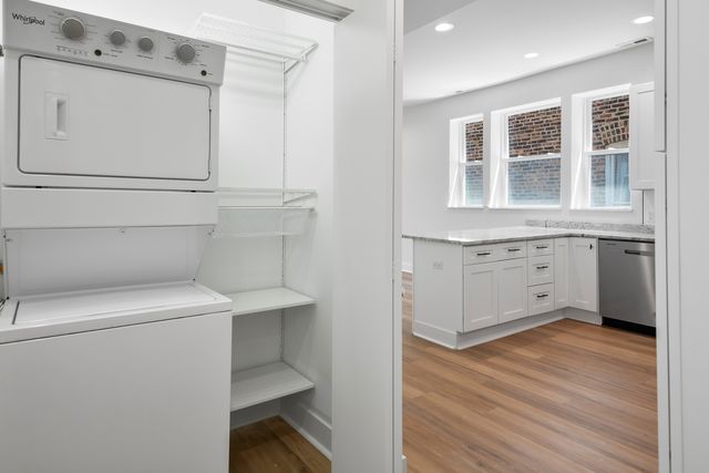 824 N Maplewood Avenue 2, Chicago, IL 60622