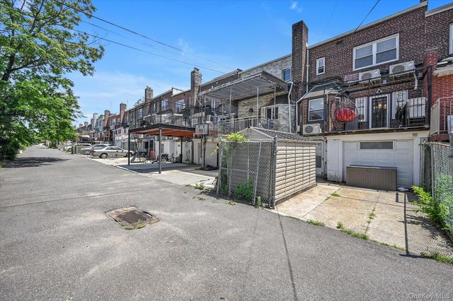 136-43 71st Road, Kew Garden Hills, NY 11367