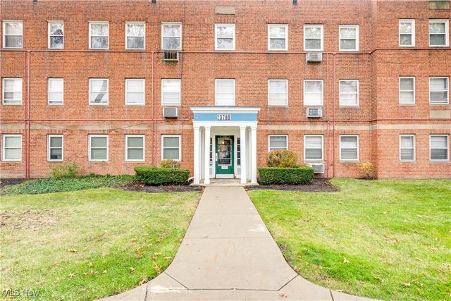 13785 Cedar Road 302d, South Euclid, OH 44118