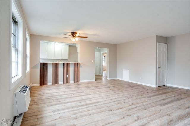 13785 Cedar Road 302d, South Euclid, OH 44118