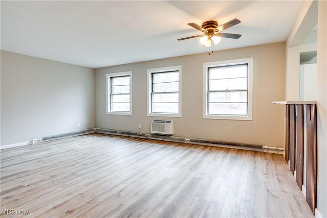 13785 Cedar Road 302d, South Euclid, OH 44118