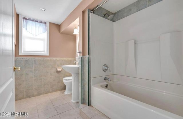 2317 South Street, Toms River, NJ 08753