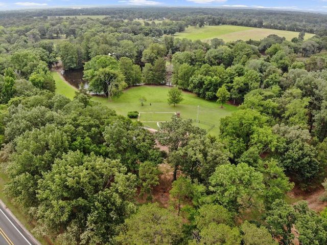 579 FM 2882, Mt Pleasant, TX 75455