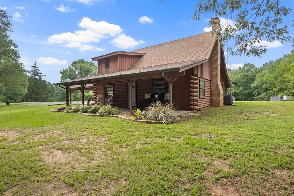 579 FM 2882, Mt Pleasant, TX 75455