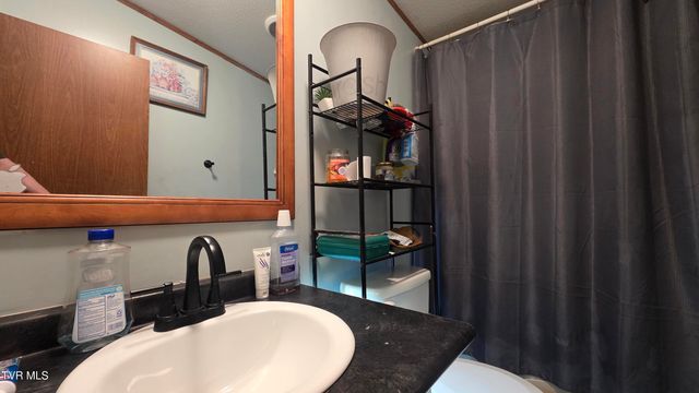 110 Hughes Road, Johnson City, TN 37601