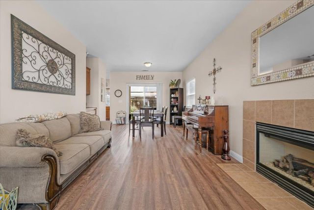 6164 W Keats, Fresno, CA 93723