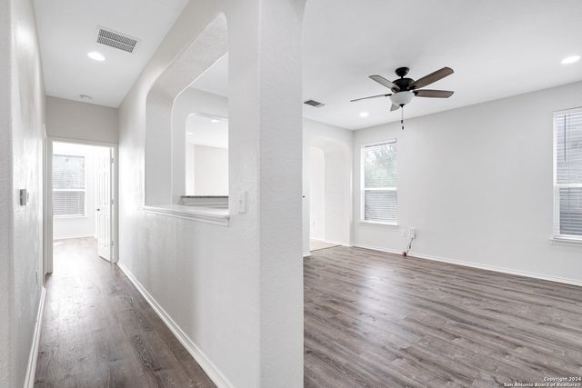 6126 PLUMBAGO PL, San Antonio, TX 78218