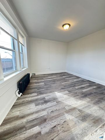 1220 State Street 3, Bridgeport, CT 06605