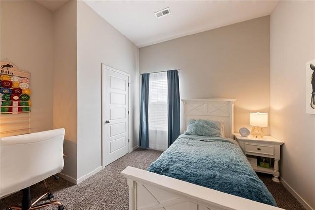 390 N Cedar Hills Street, Olathe, KS 66061