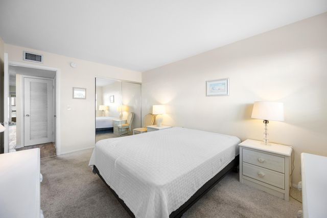 100 Shore Court 104, North Palm Beach, FL 33408