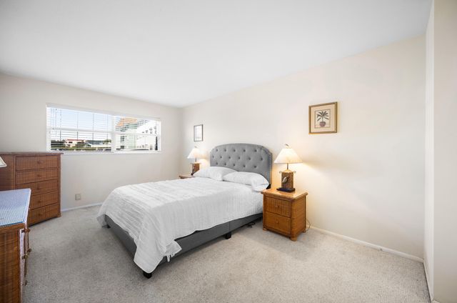 100 Shore Court 104, North Palm Beach, FL 33408