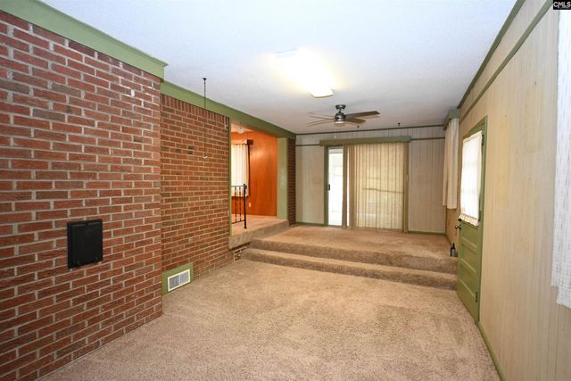 2015 Stratford Road, Cayce, SC 29033