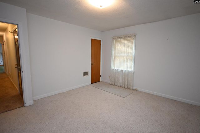 2015 Stratford Road, Cayce, SC 29033