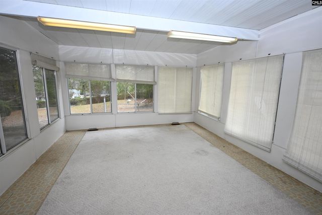 2015 Stratford Road, Cayce, SC 29033