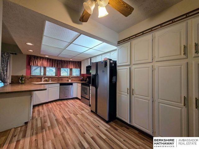 5629 S 140 Avenue, Omaha, NE 68137