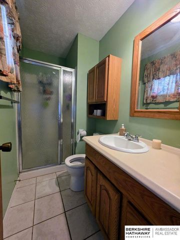 5629 S 140 Avenue, Omaha, NE 68137