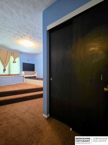 5629 S 140 Avenue, Omaha, NE 68137