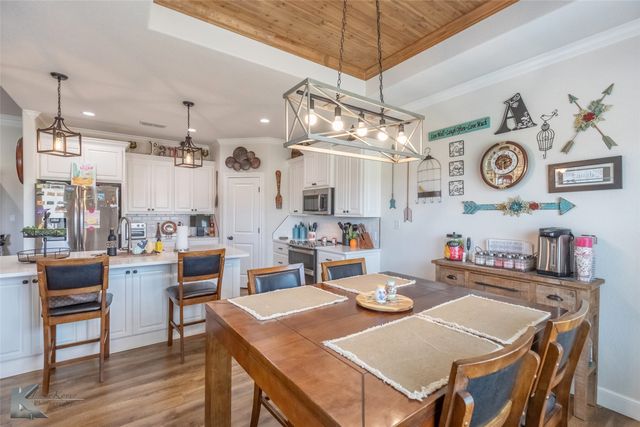 240 Newhouse Dr, Abilene, TX 79606