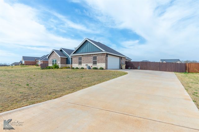 240 Newhouse Dr, Abilene, TX 79606