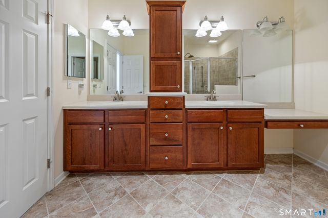 9 Lakeview Rise 9, Beacon Falls, CT 06403