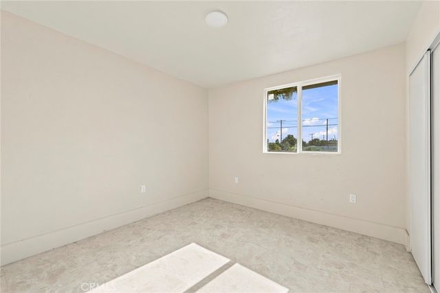 2019 105th Street, Los Angeles, CA 90002