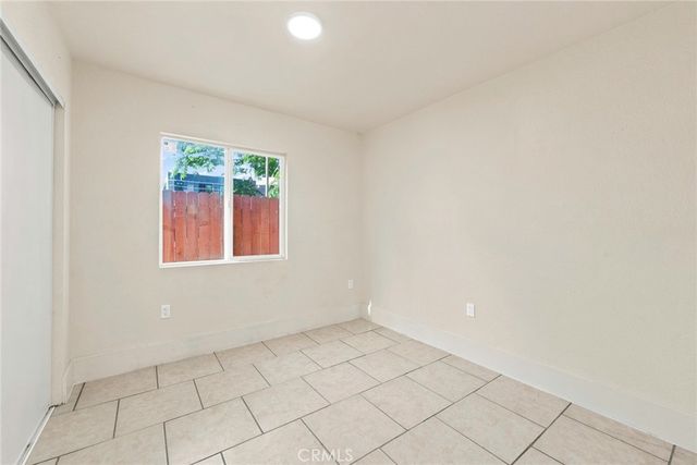 2019 105th Street, Los Angeles, CA 90002