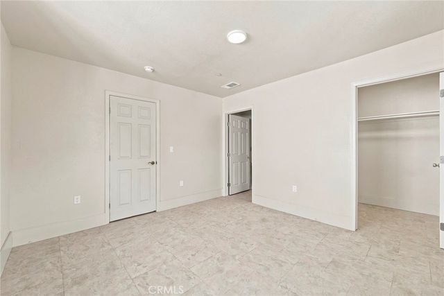 2019 105th Street, Los Angeles, CA 90002