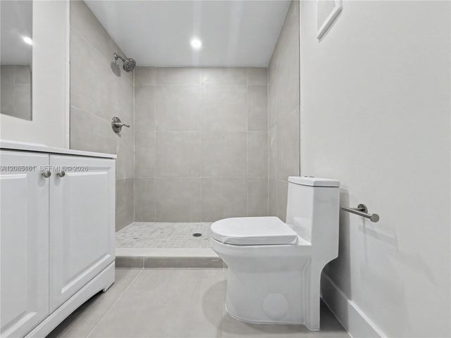 228 NW 39th St 0, Miami, FL 33127