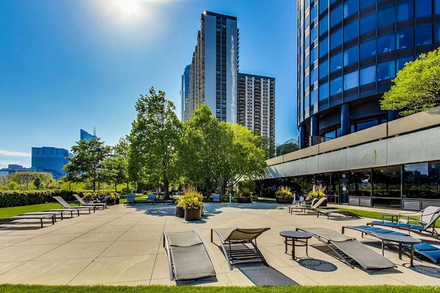 155 N Harbor Drive 1804, Chicago, IL 60601