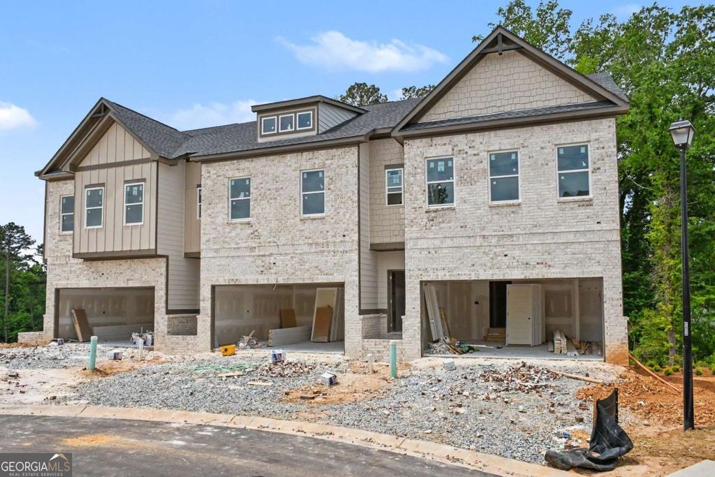 4251 Fern River Trail 11, Norcross, GA 30093
