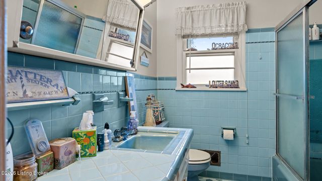 4912 Cedar Brook Ct, Louisville, KY 40219