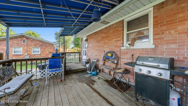 4912 Cedar Brook Ct, Louisville, KY 40219