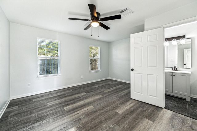 7846 Howton Street, Houston, TX 77028