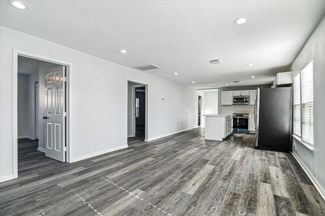 7846 Howton Street, Houston, TX 77028