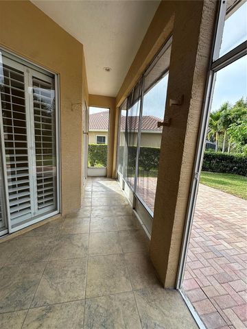 7729 ARALIA WAY, Seminole, FL 33777