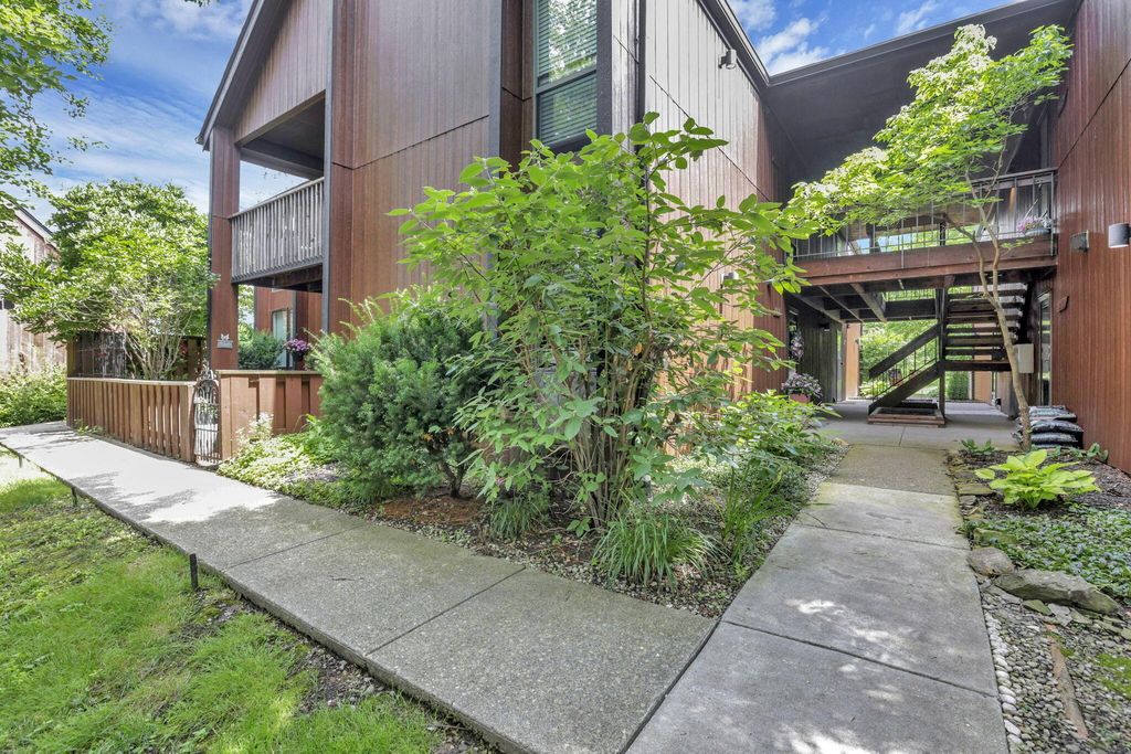 4789 Powderhorn Lane, Westerville, OH 43081