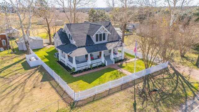 10152 Fm 949, Cat Spring, TX 78933