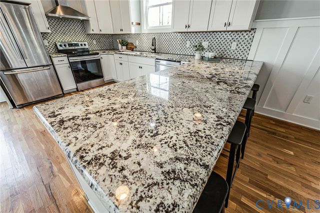 3302 O St, Richmond, VA 23223