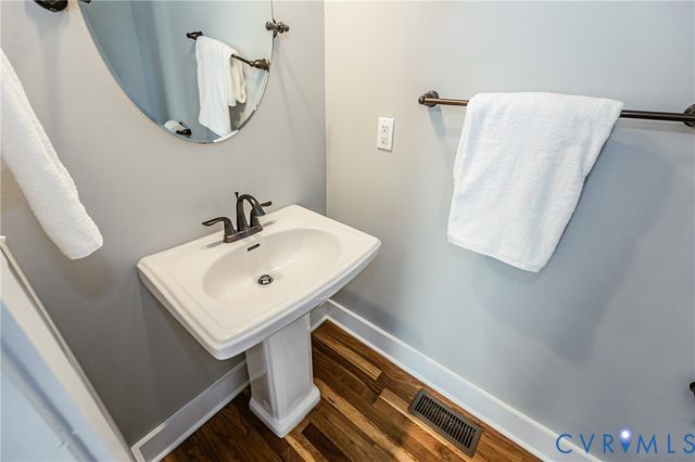 3302 O St, Richmond, VA 23223