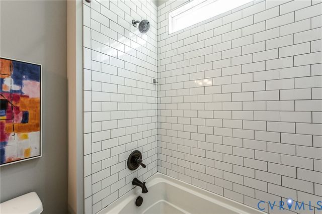 3302 O St, Richmond, VA 23223