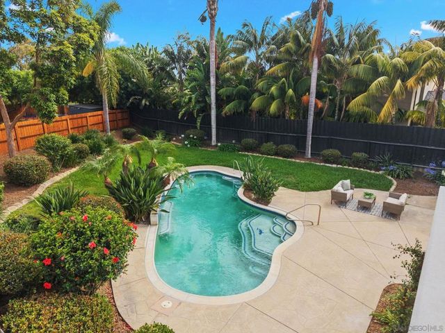 2665 Luna, San Diego, CA 92117
