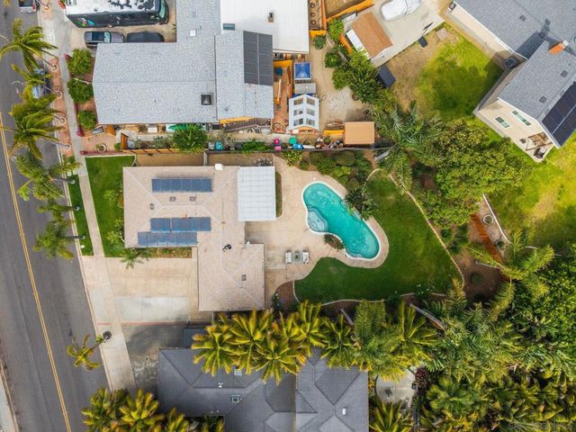2665 Luna, San Diego, CA 92117