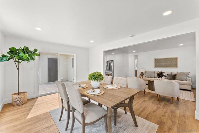 2665 Luna, San Diego, CA 92117