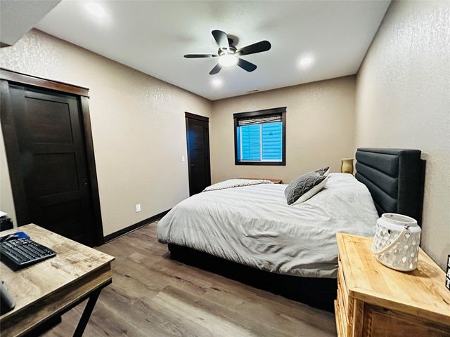 909 W Trace Drive, Polk City, IA 50226